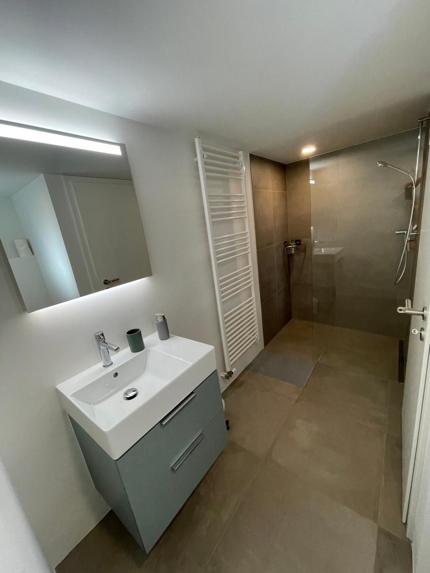 Mail 62 Apartment Neuchatel Luaran gambar